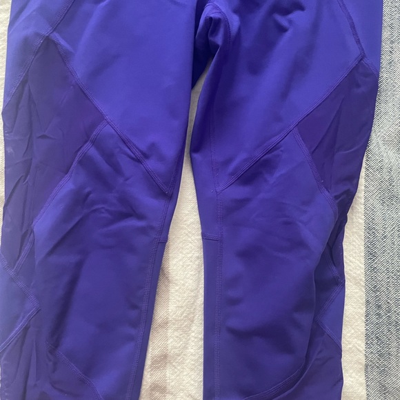 Athleta Sonar Capri - Picture 6 of 6